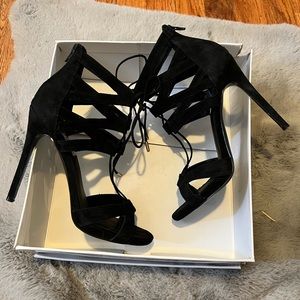 Steve Madden suede heels- size 8.5